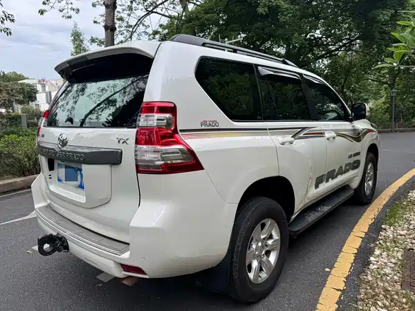 Toyota Prado 2016