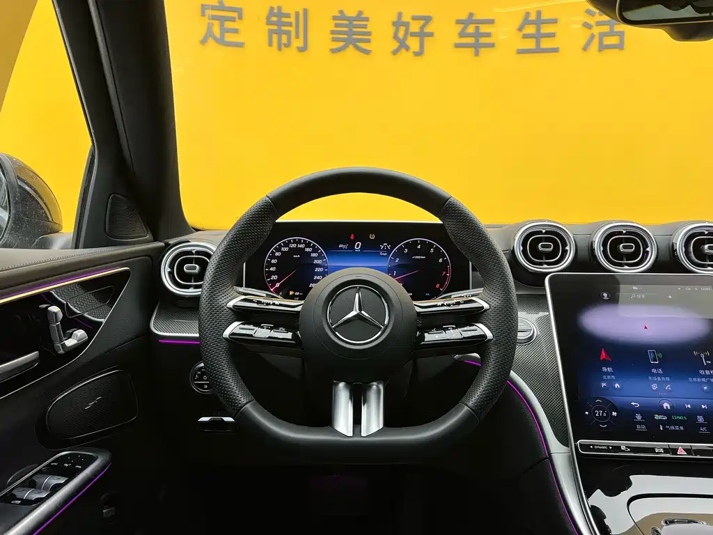 Mercedes-Benz C-Class 2024 — фото 12