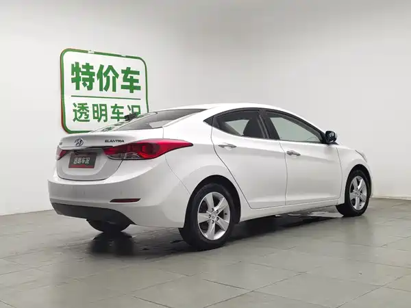 Hyundai Elantra Langdong 2014