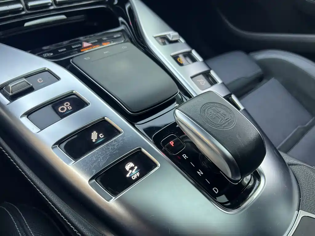 Mercedes-Benz AMG GT 2019 — фото 20