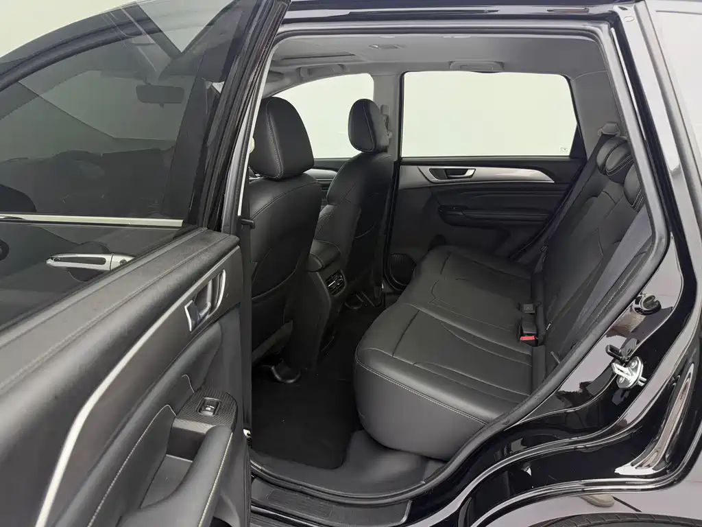 Haval M6 2022 — фото 15