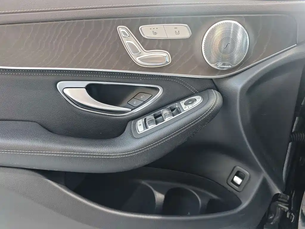 Mercedes-Benz GLC 2020