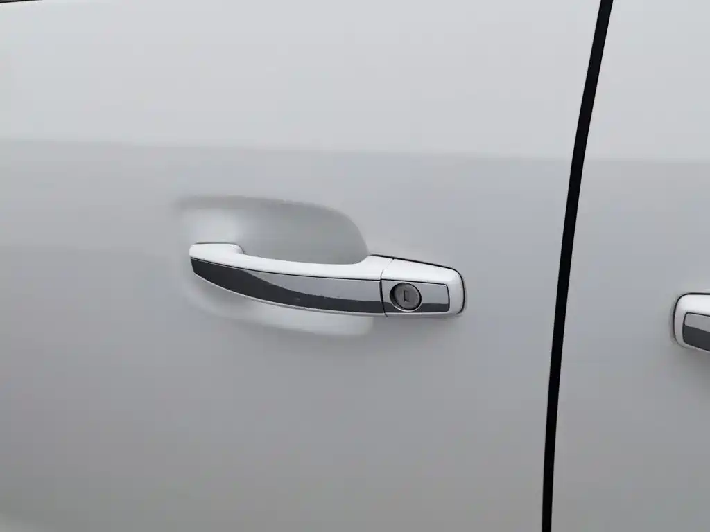 Buick GL8 2017 — фото 18
