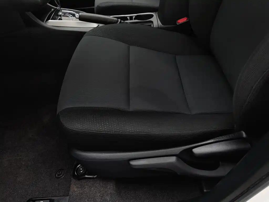 Toyota Levin 2015 — фото 20
