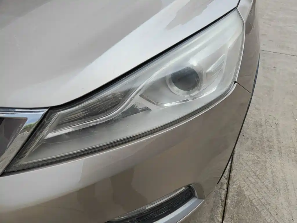 Geely Emgrand GS 2018 — фото 24