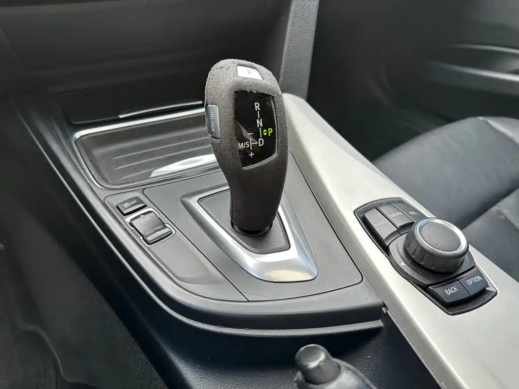 BMW 3 Series 2013 — фото 10