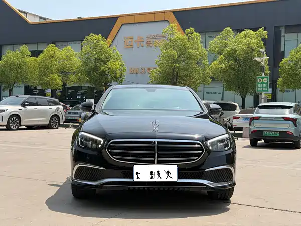 Mercedes-Benz E-Class 2023