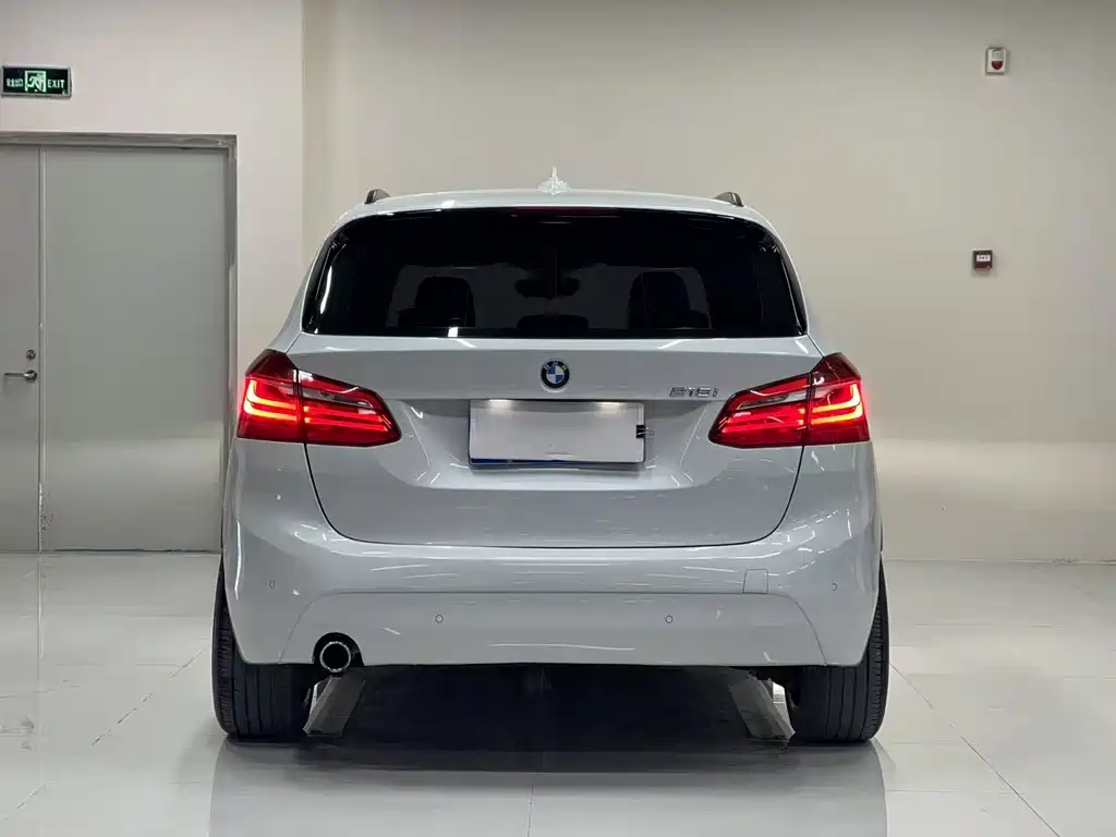 BMW 2 Series Active Tourer 2018 — фото 4
