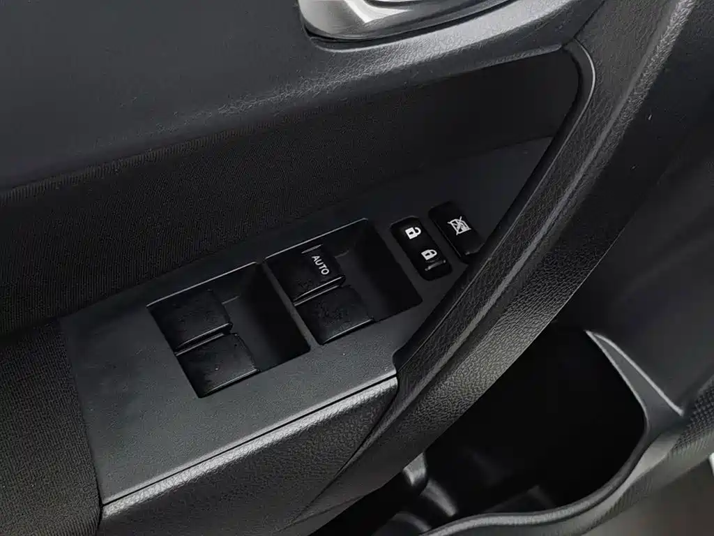 Toyota Levin 2015 — фото 9