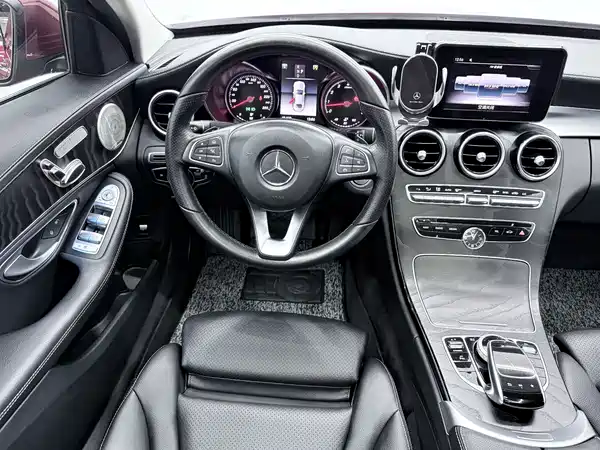 Mercedes-Benz C-Class 2018