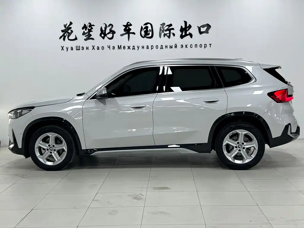 BMW X1 2023 — фото 4