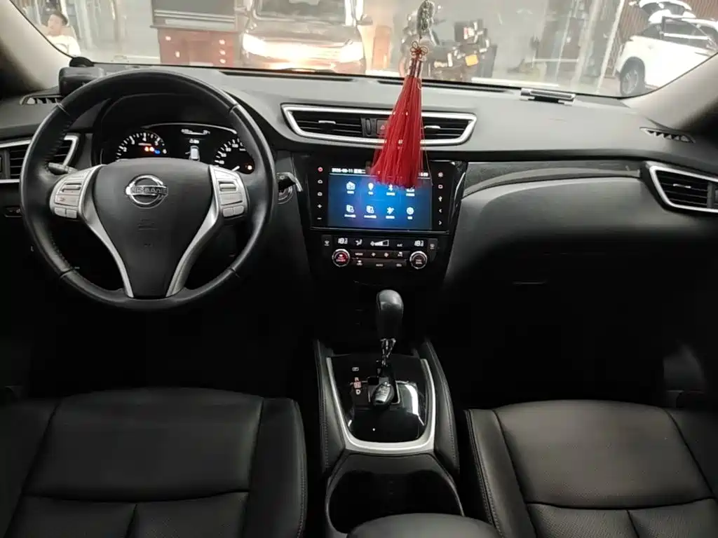 Nissan X-Trail 2015 — фото 13