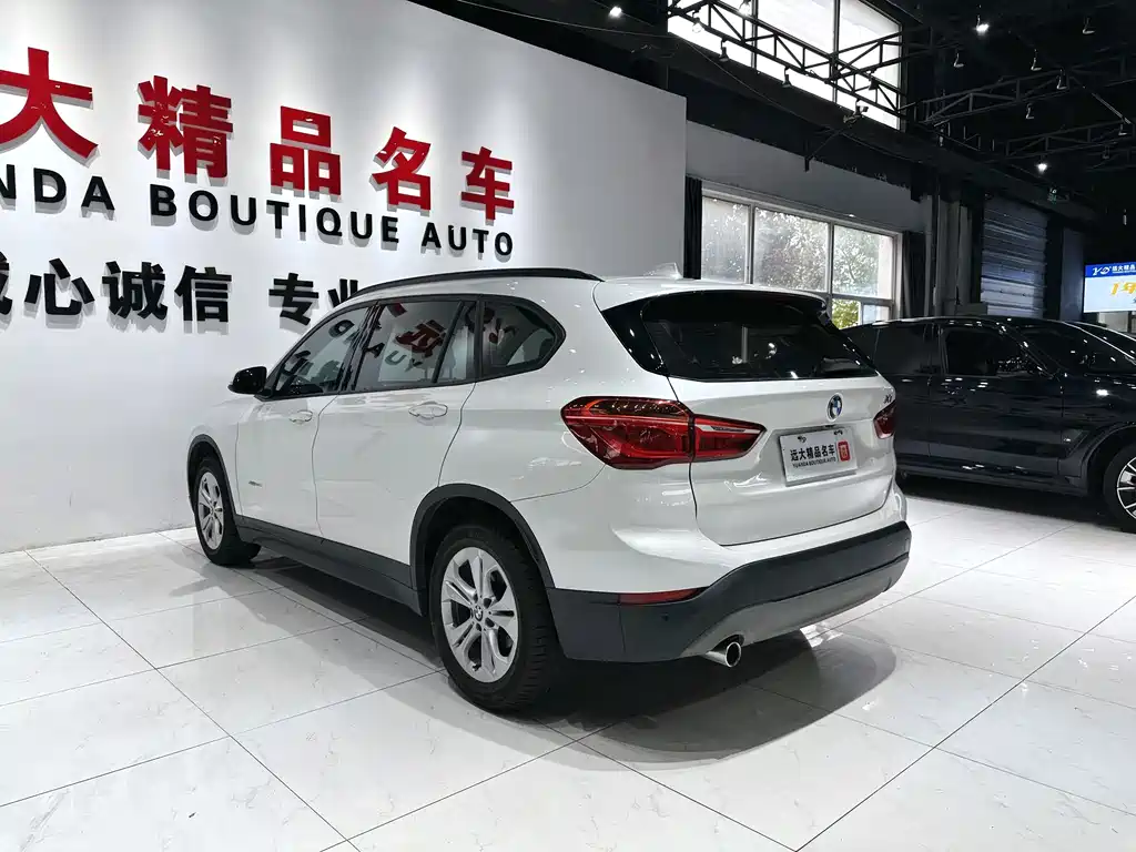 BMW X1 2017 — фото 17