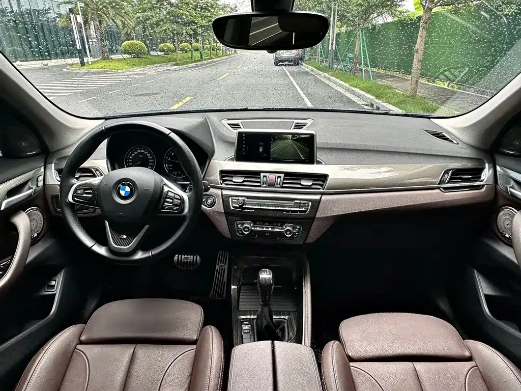 BMW X1 2019 — фото 12