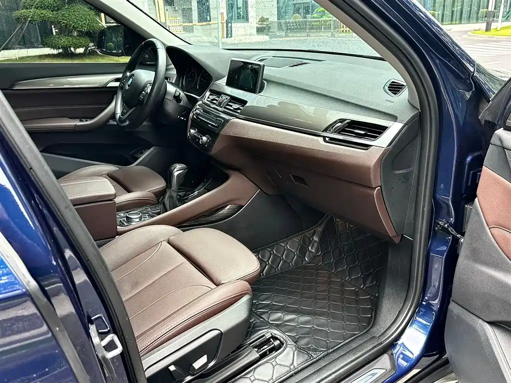 BMW X1 2019 — фото 10