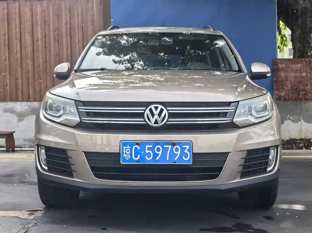Volkswagen Tiguan 2014 — фото 2