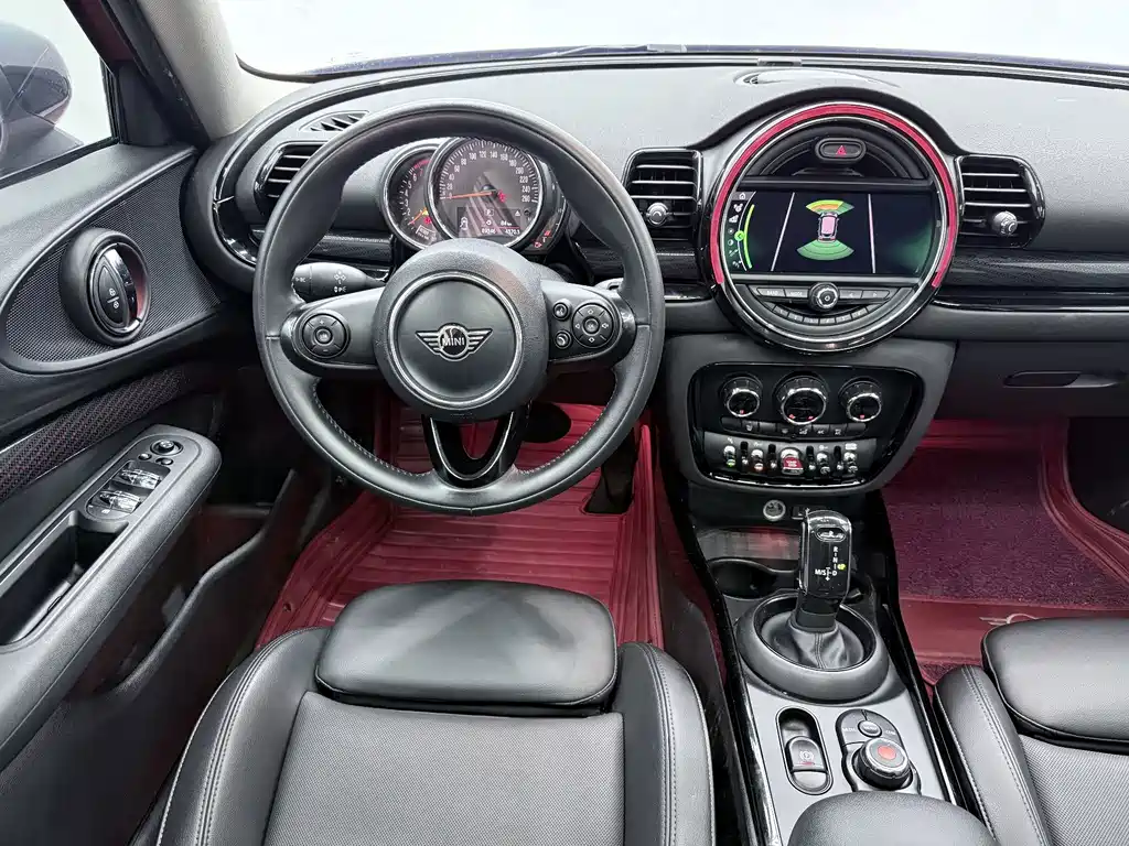 MINI Clubman 2019 — фото 8