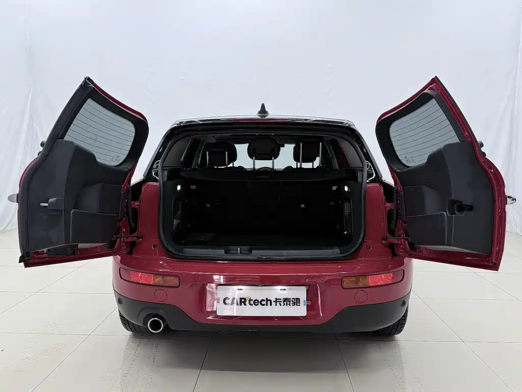 MINI Clubman 2019 — фото 14