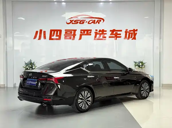 Nissan Teana 2023