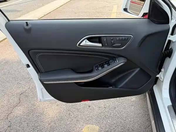Mercedes-Benz GLA 2017