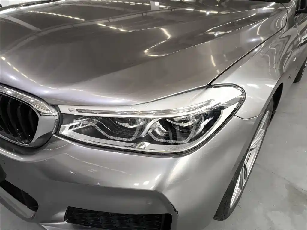 BMW 6 Series GT 2019 — фото 18
