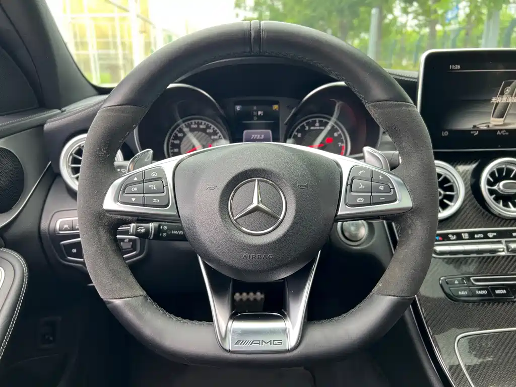 Mercedes-Benz C-Class AMG 2019 — фото 16