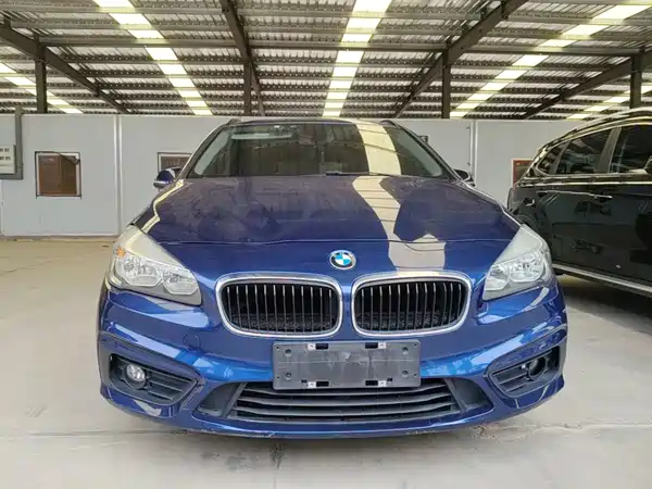 BMW 2 Series Station Wagon 2017