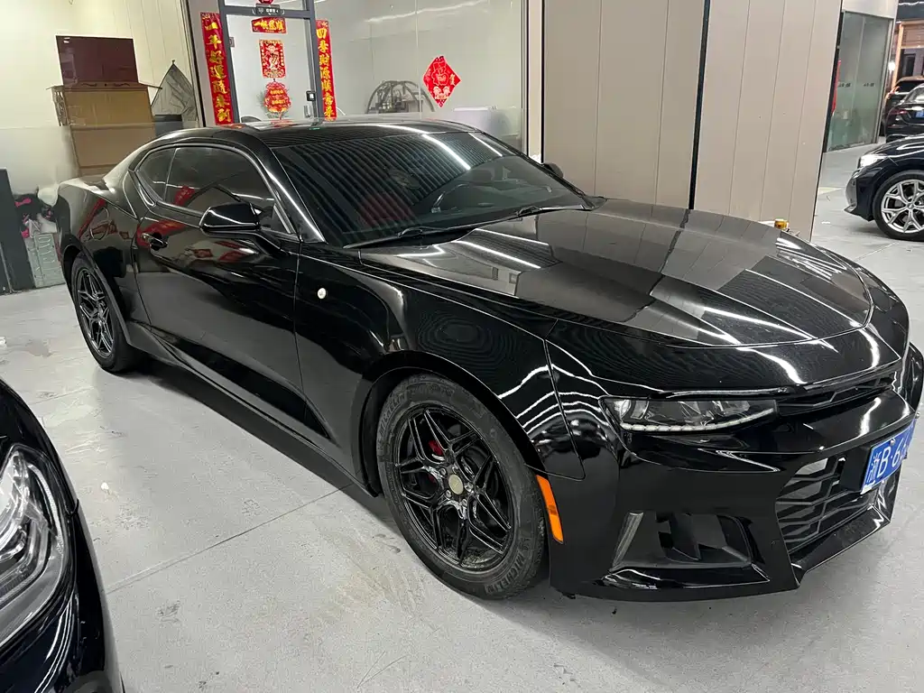 Chevrolet Camaro 2018 — фото 3