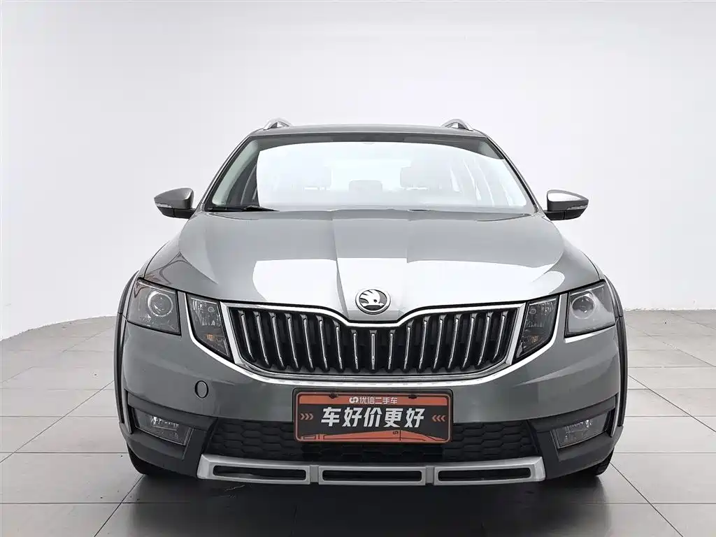 Skoda Octavia 2017 — фото 3