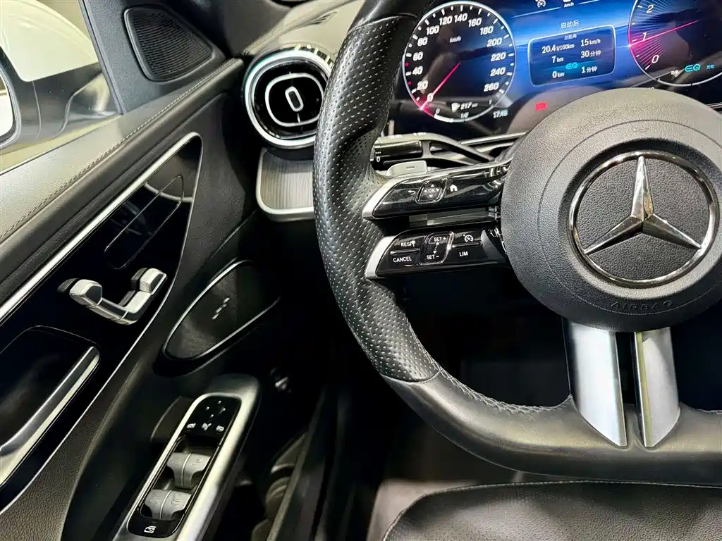 Mercedes-Benz C-Class 2022 — фото 23