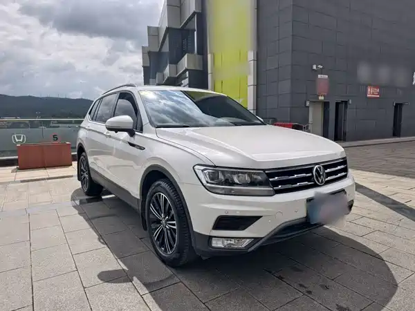 Volkswagen Tiguan L 2021