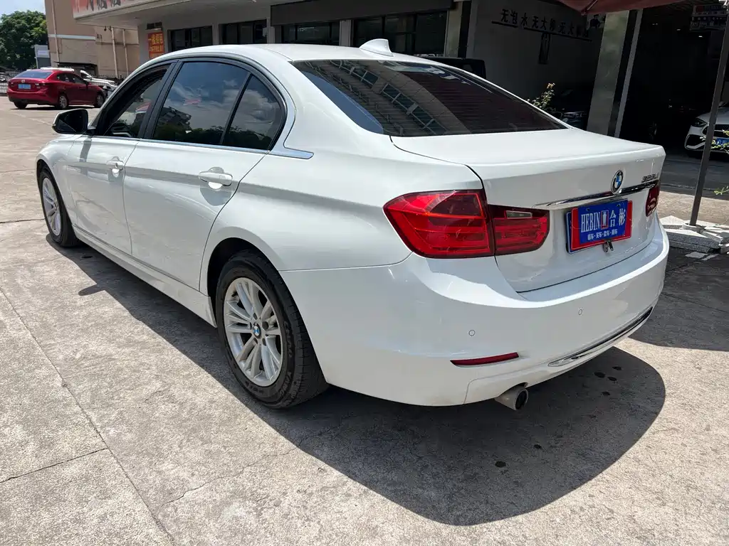 BMW 3 Series 2015