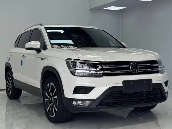Volkswagen Tharu 2021
