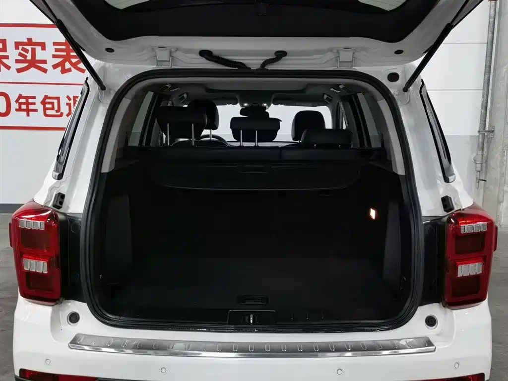GAC Motor Trumpchi GS7 2018 — фото 16