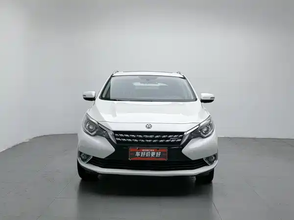 Venucia T90 2018