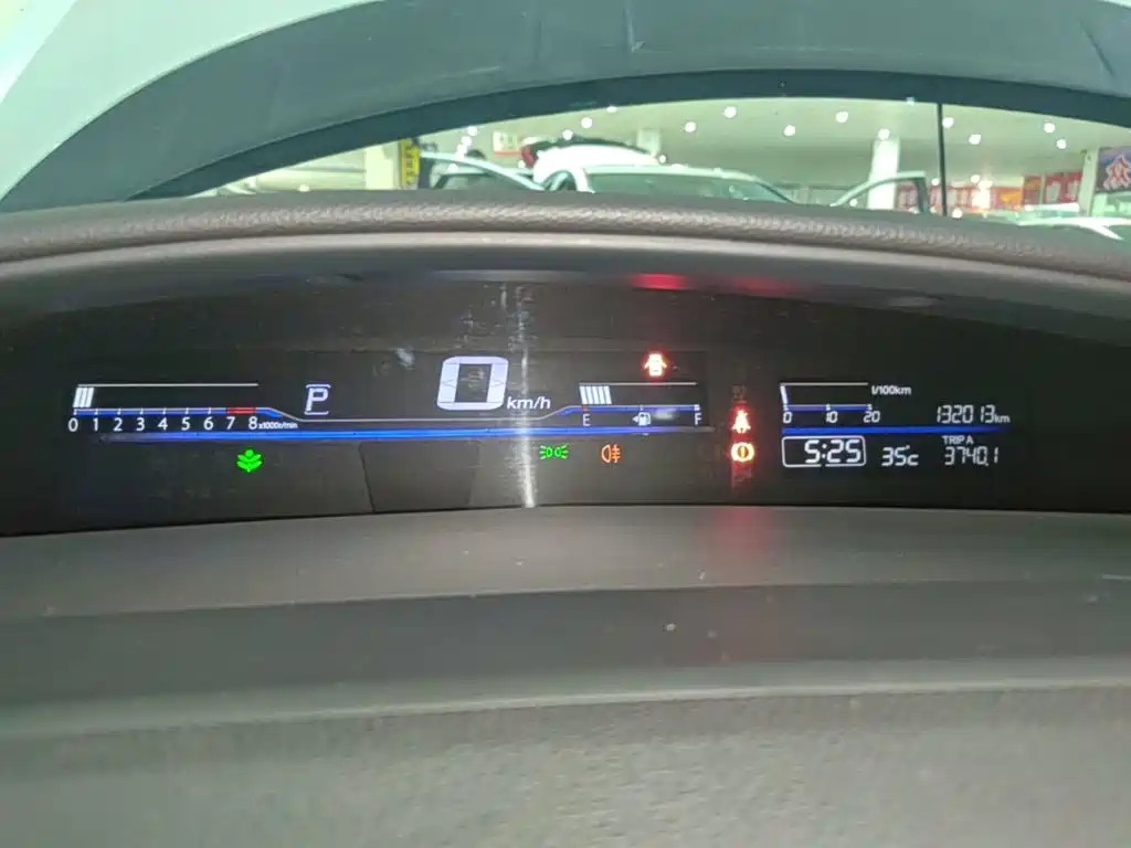 Honda Jade 2018 — фото 12