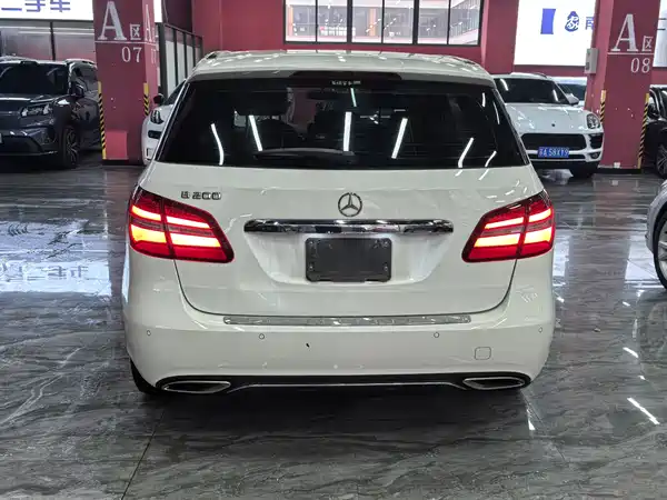 Mercedes-Benz B-Class 2015