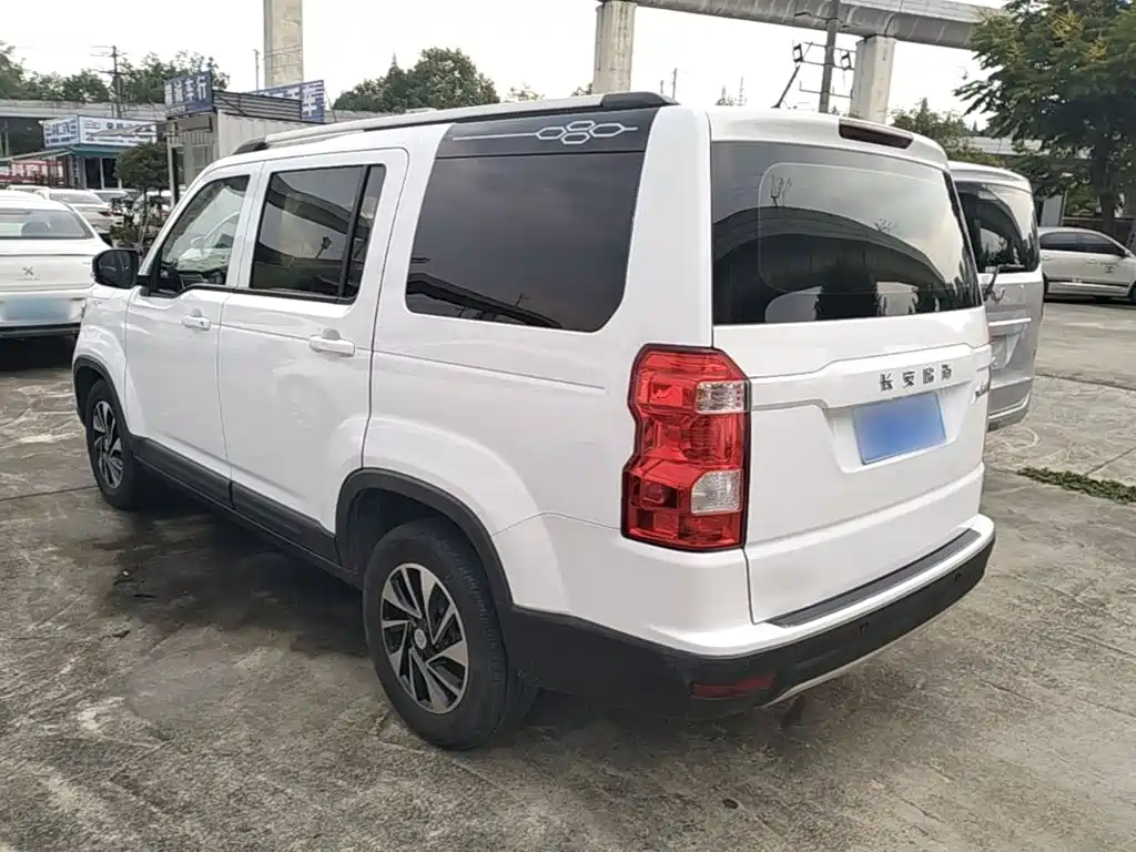 Changan Auchan X70A 2018 — фото 5