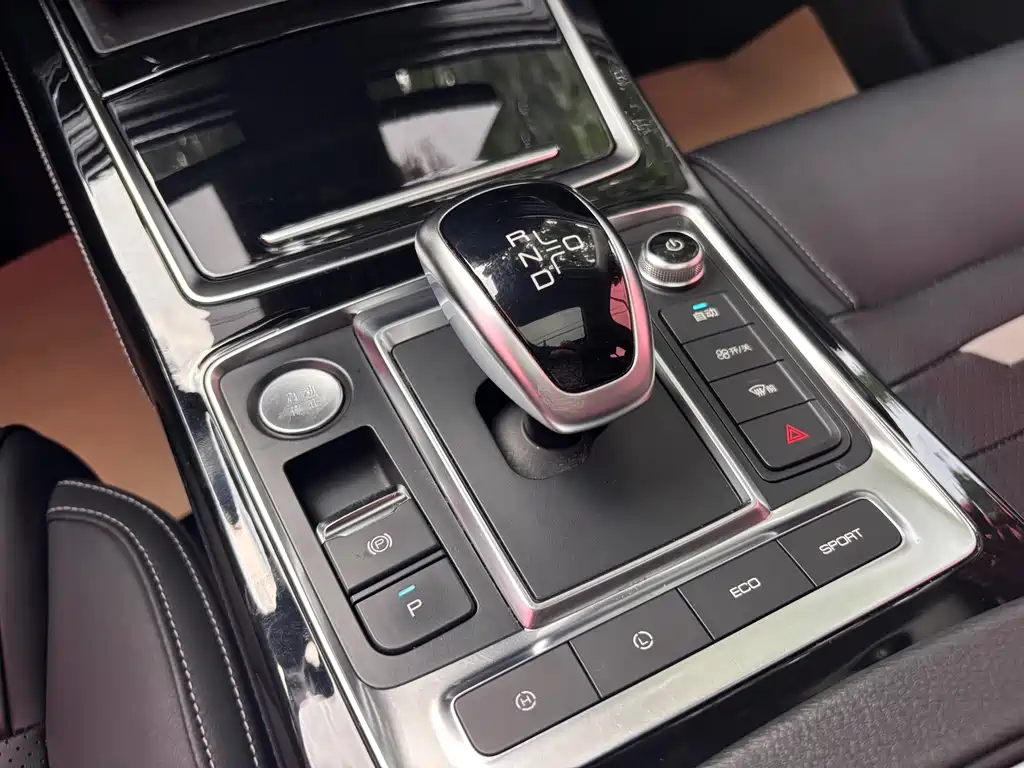 BYD Qin Pro New Energy 2020 — фото 17