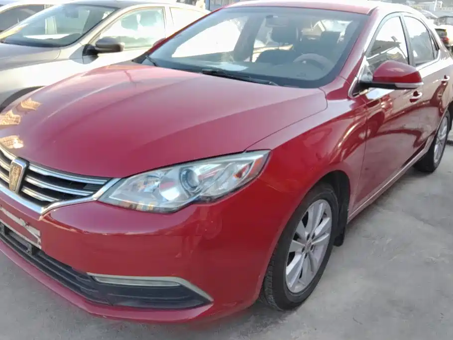 Roewe 360 2015