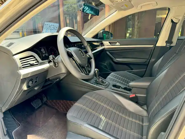 Volkswagen Lavida 2021