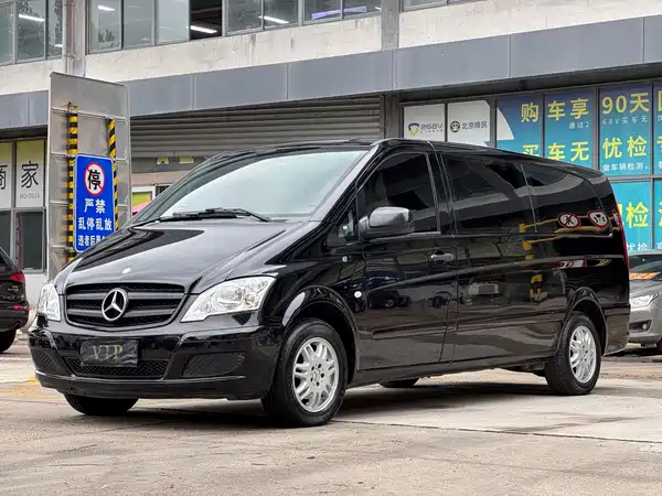 Mercedes-Benz Vito 2015