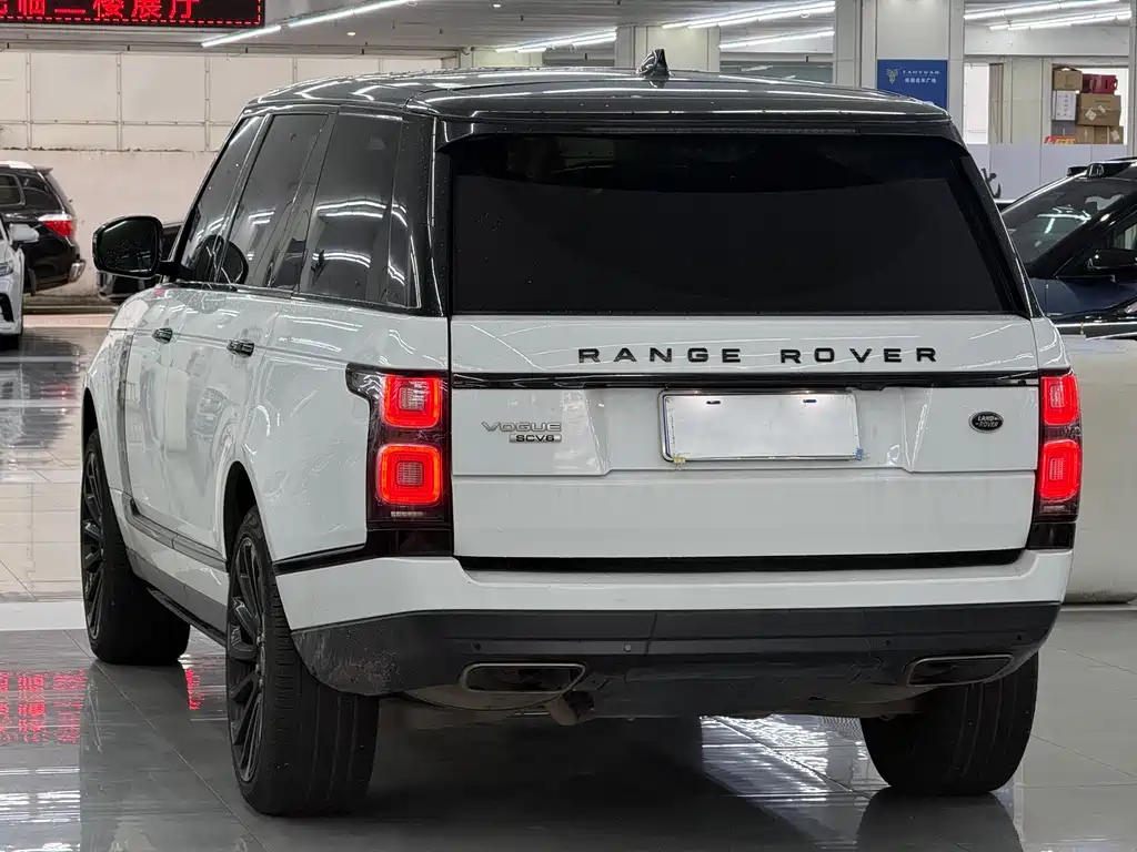 Land Rover Range Rover 2020 — фото 12
