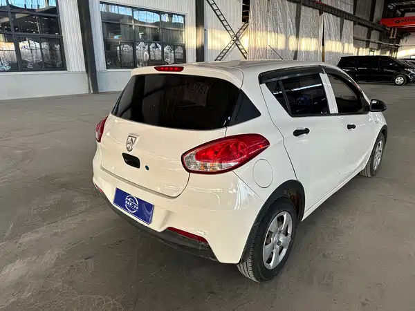 Baojun 310 2017