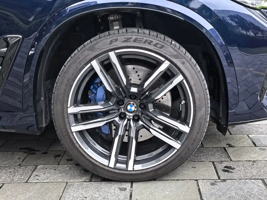 BMW X5 M 2022 — фото 4
