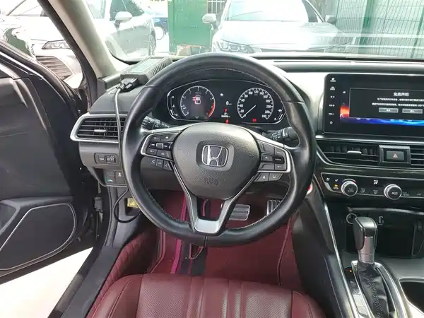 Honda Accord 2022