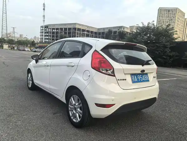 Ford Fiesta 2015