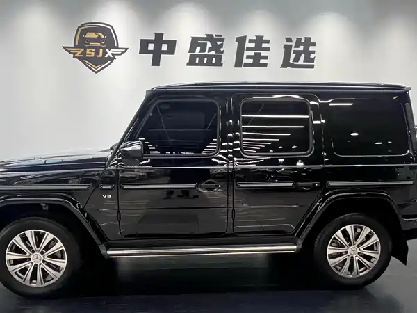 Mercedes-Benz G-Class 2024