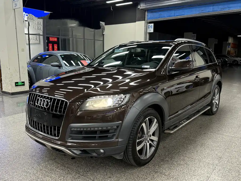 Audi Q7 2015 — фото 1