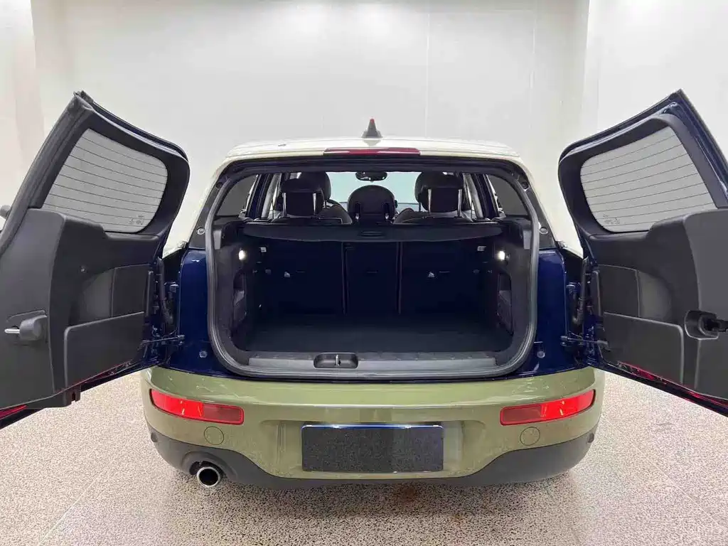 MINI Clubman 2019 — фото 28